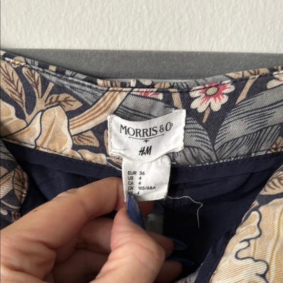 H&M Floral Wide Leg Pants - Gray and Cream - Picture 2 of 7